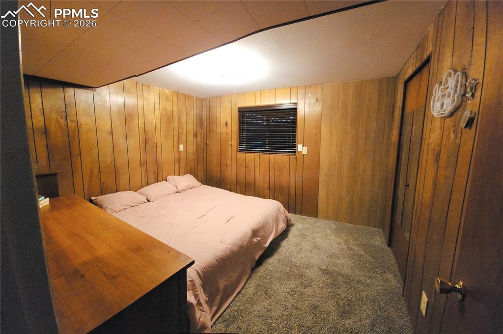 Image 20 of 35: Lower bedroom 2