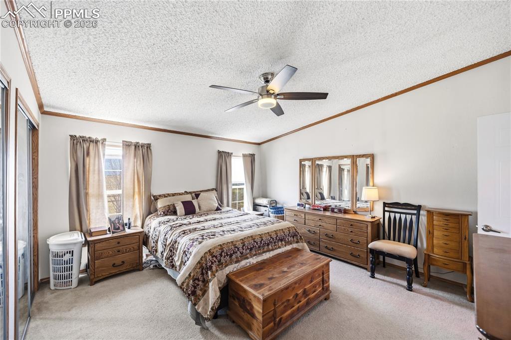 Image 11 of 49: Bedroom