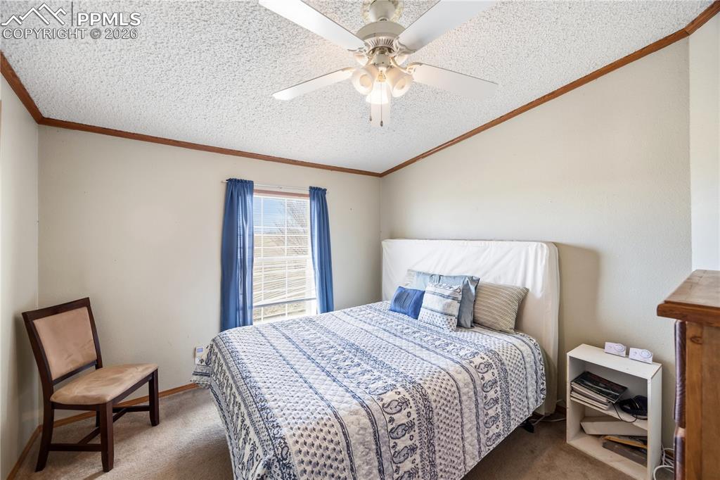 Image 17 of 49: Bedroom