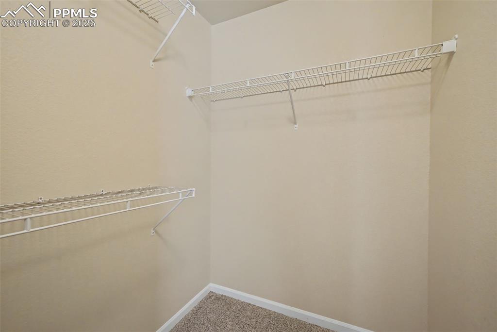 Image 34 of 42: Walk-in closet!
