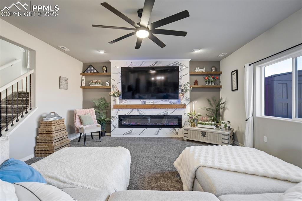 Image 6 of 39: Living Room