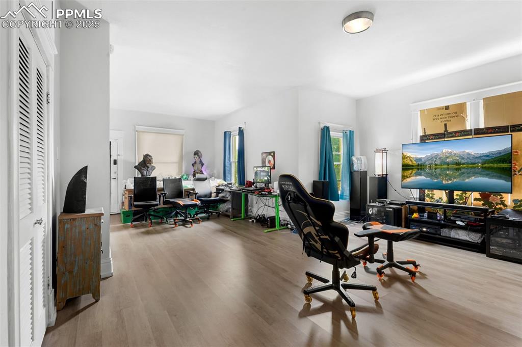 Image 5 of 30: Other