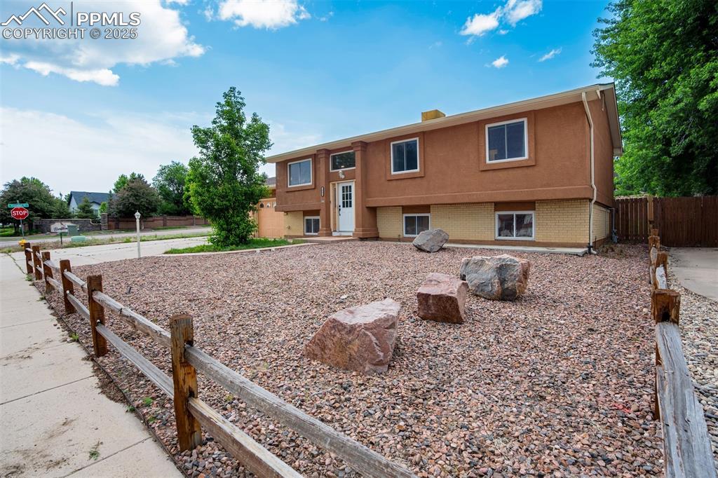 Image 2 of 47: Stucco, RV Parking, Xeriscaoe - Large Yard, NO HOA