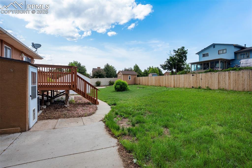 Image 43 of 47: New Back Fence