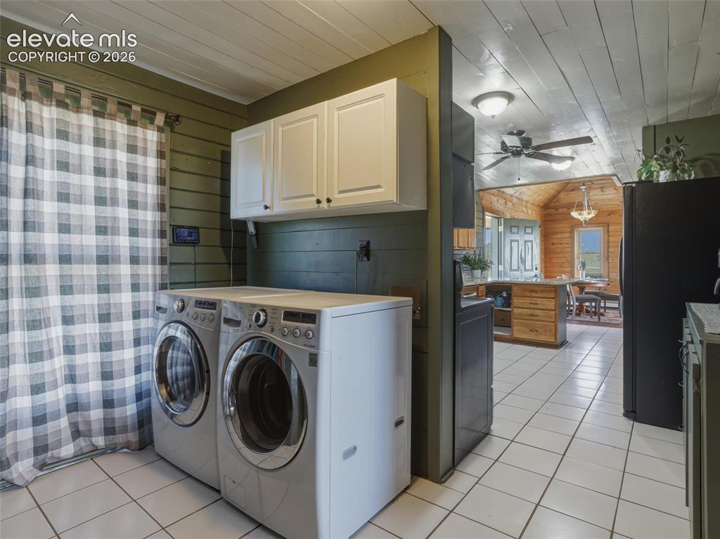 Image 13 of 44: Laundry