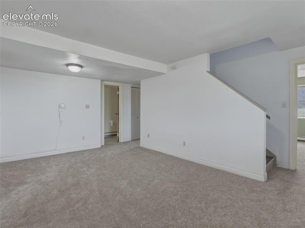 Image 24 of 44: Family Room