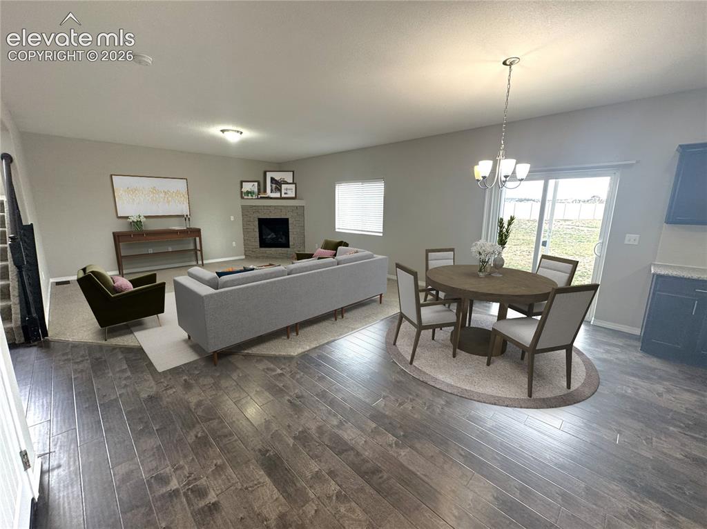 Image 13 of 48: Dining Area