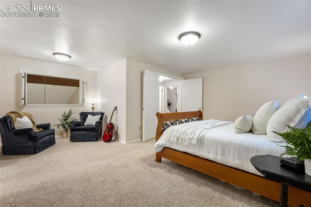 Image 22 of 50: Master Bedroom