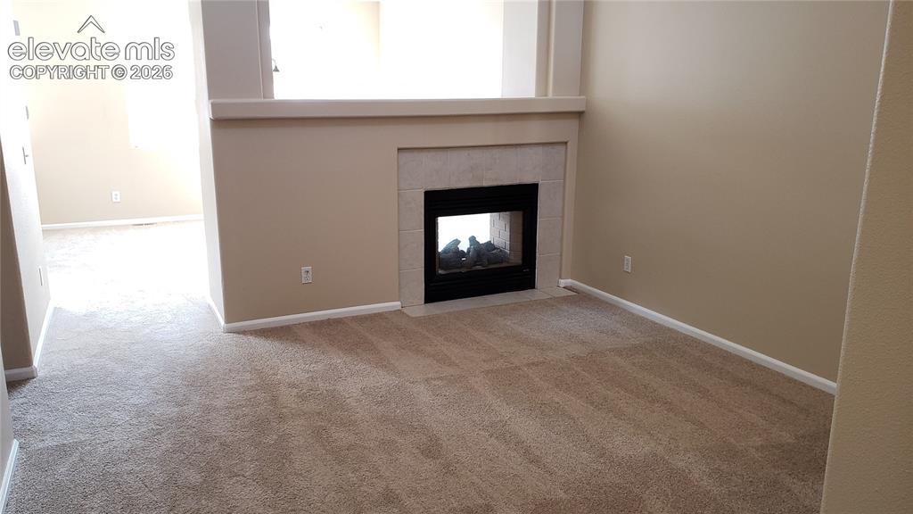 Image 3 of 13: Living Room