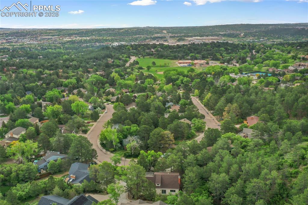 Image 35 of 37: Love this beautiful neighborhood with lots of trees, sunshines and mountain