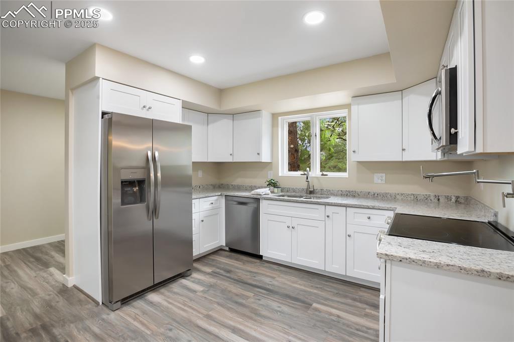 Image 8 of 37: Beautiful stainless steel appliances