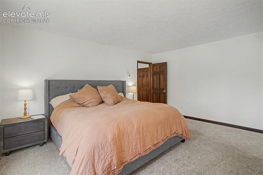 Image 15 of 49: Bedroom