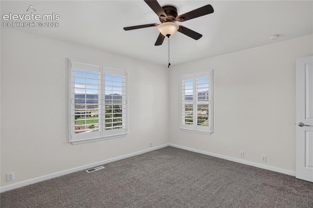 Image 36 of 42: 2nd Bedroom