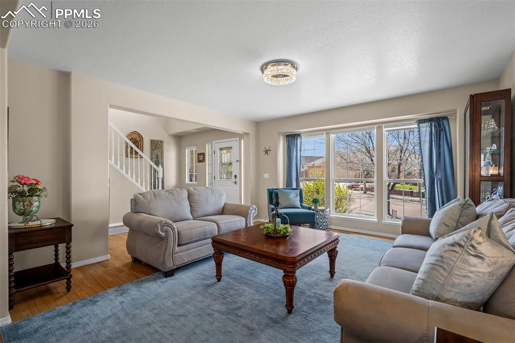 Image 17 of 49: Living Room