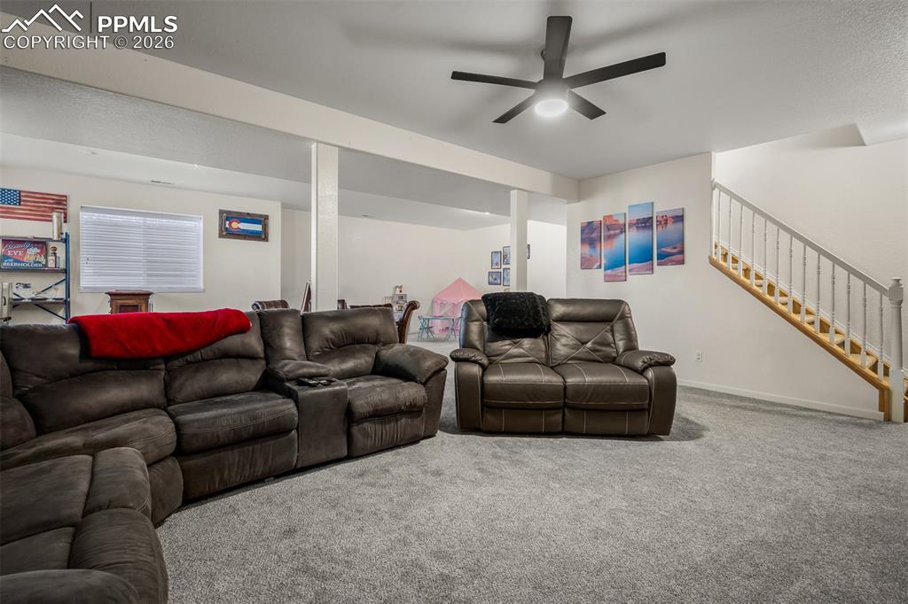 Image 34 of 49: Living Room