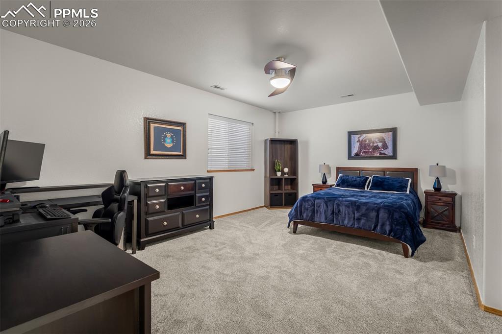 Image 38 of 49: Bedroom