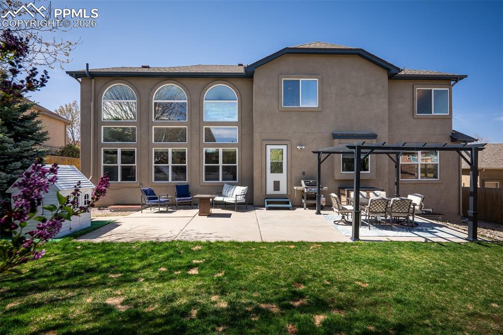 Image 44 of 49: Back of Structure