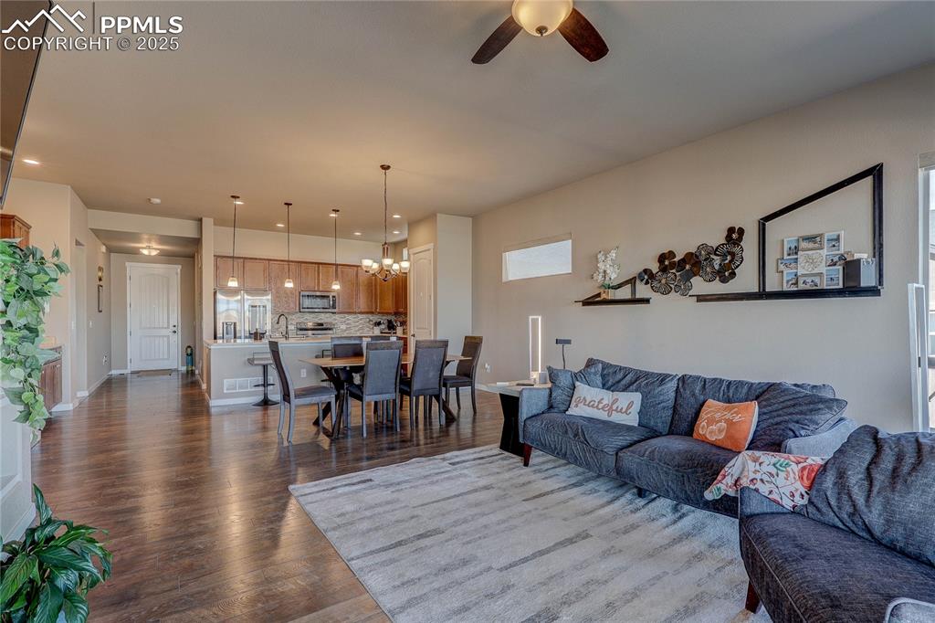 Image 16 of 49: Living Room