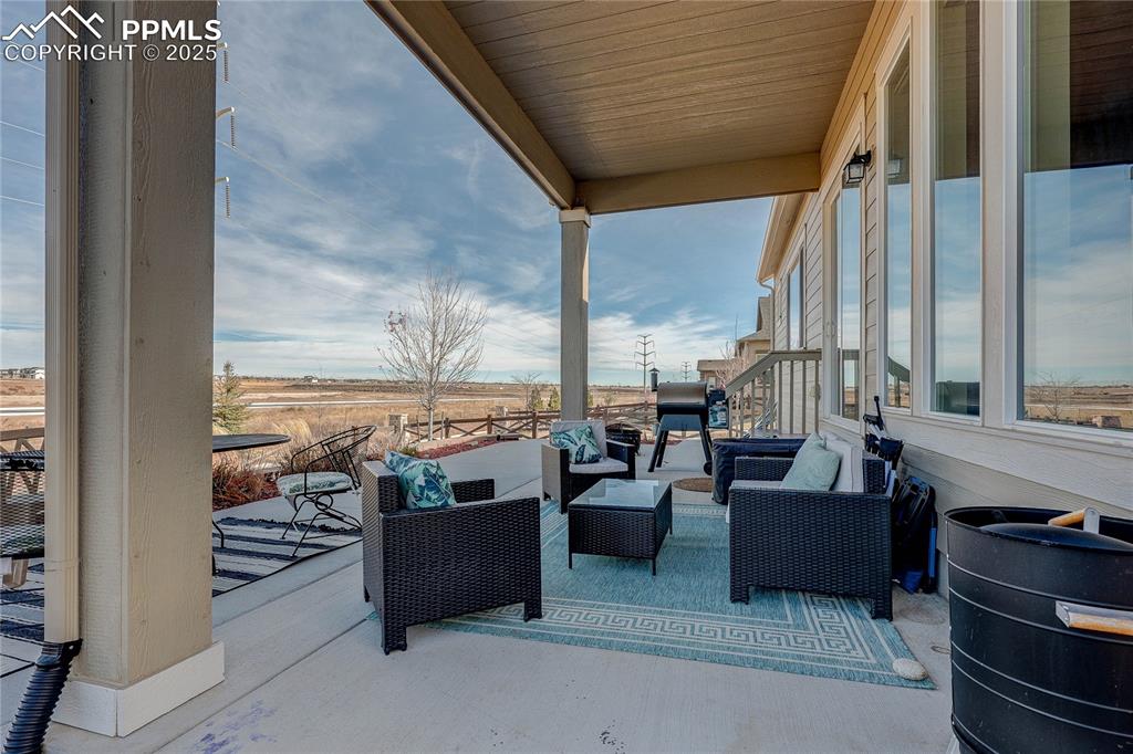 Image 44 of 49: Patio