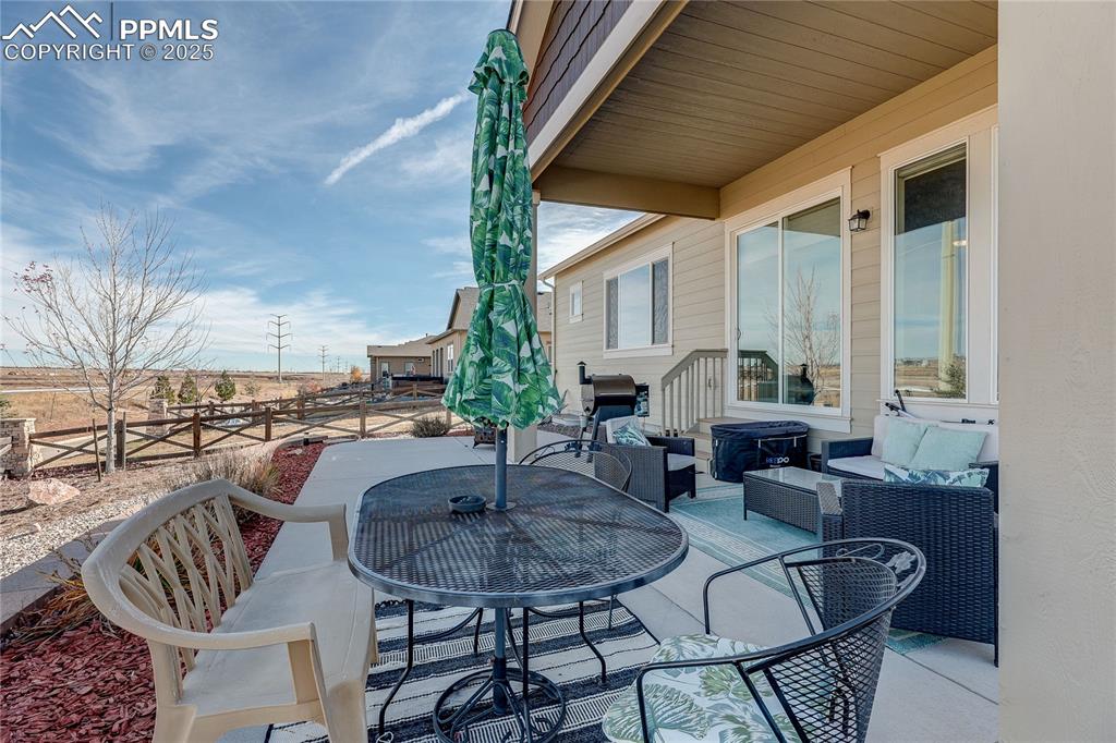 Image 45 of 49: Patio