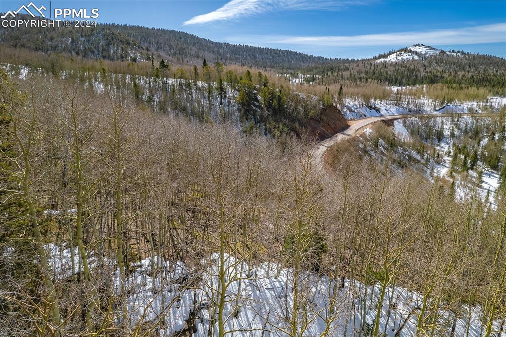 Image 19 of 27: View
