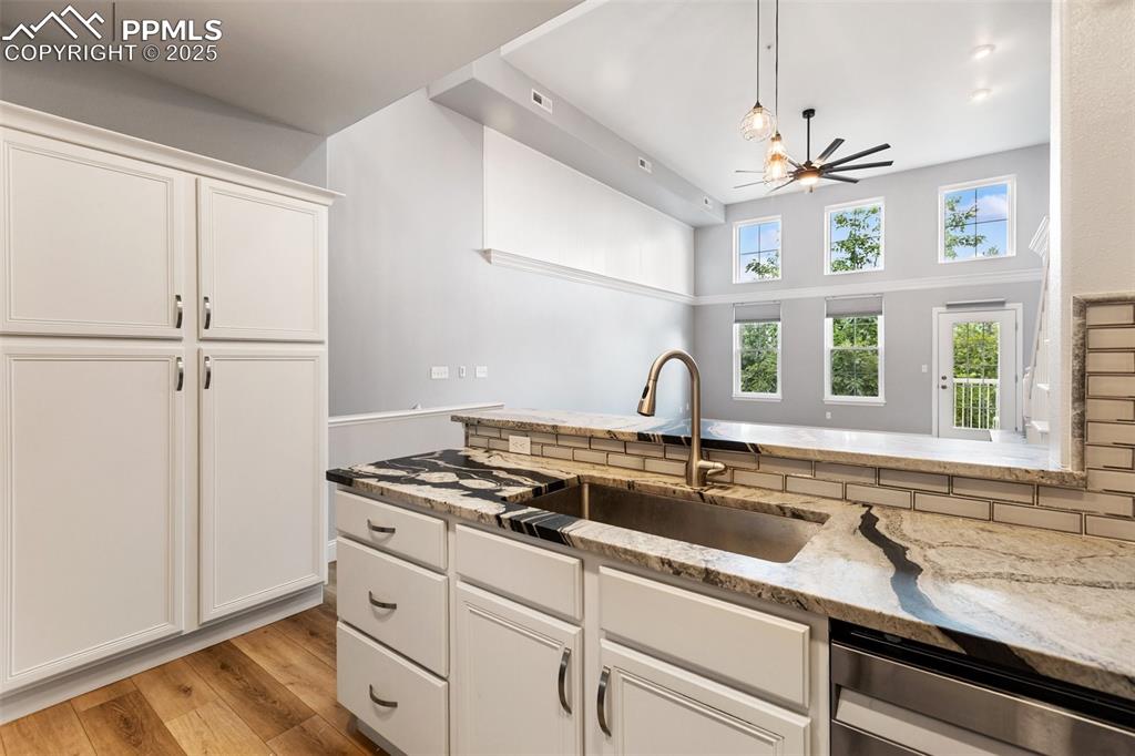 Image 19 of 44: Pantry in kitchen