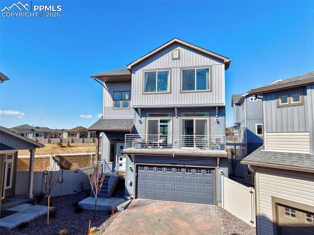 Image 1 of 42: Front of Structure