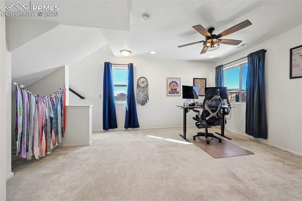 Image 13 of 42: Office