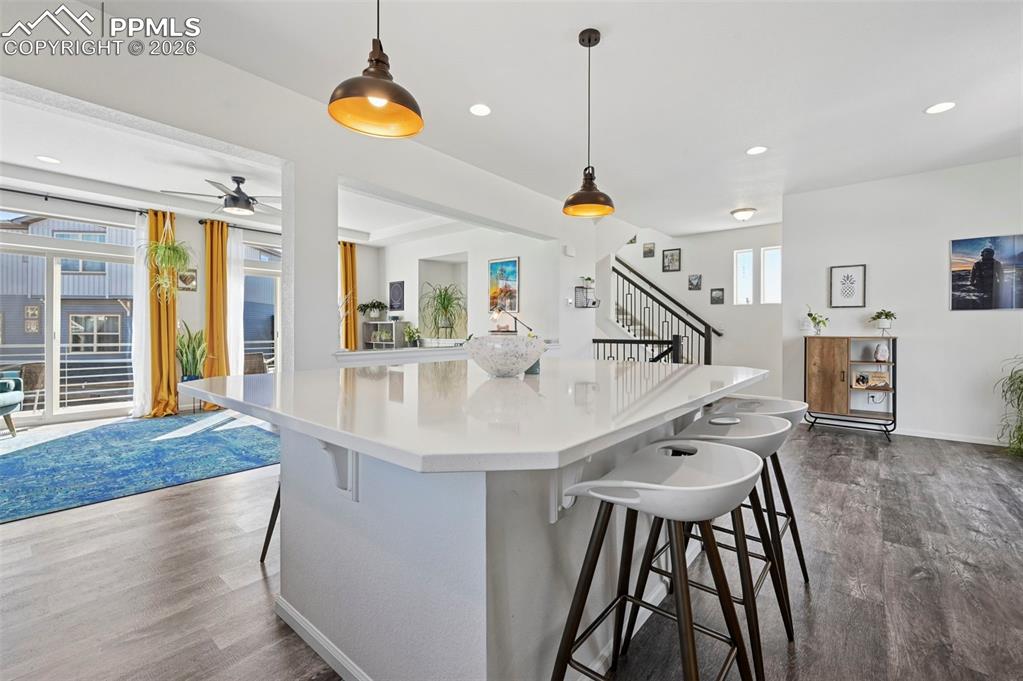 Image 7 of 42: Kitchen