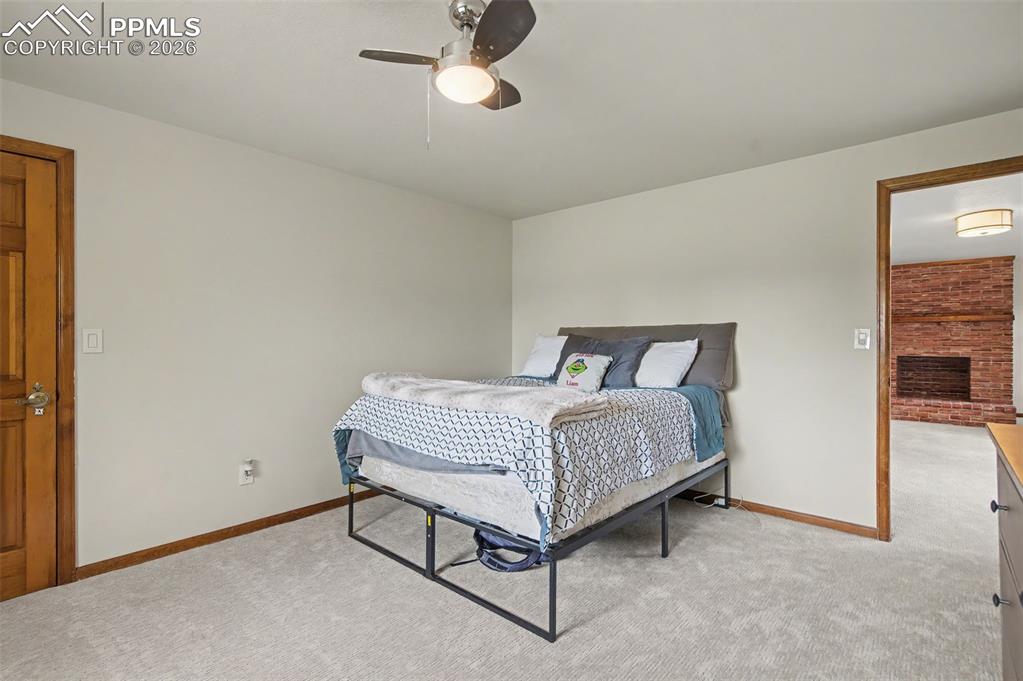 Image 28 of 43: Bedroom