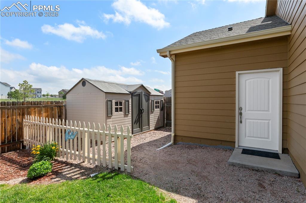Image 35 of 43: Huge shed stays!