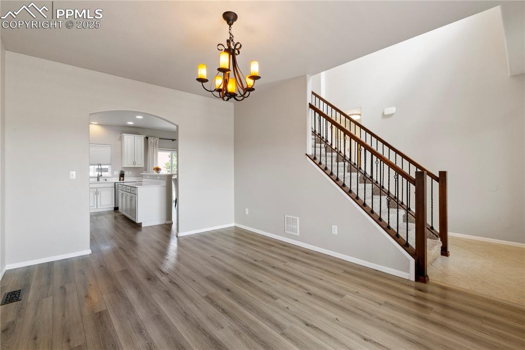 Image 8 of 43: Dining Room
