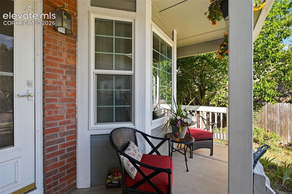 Image 3 of 21: Patio