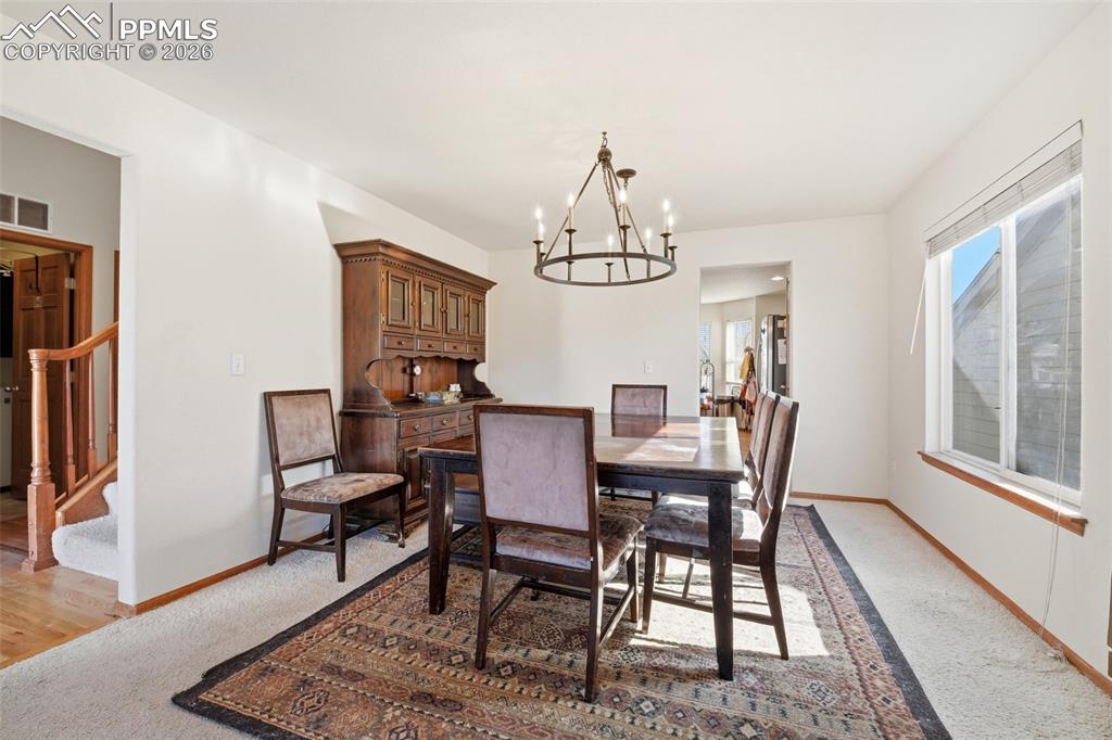 Image 10 of 46: Dining Area