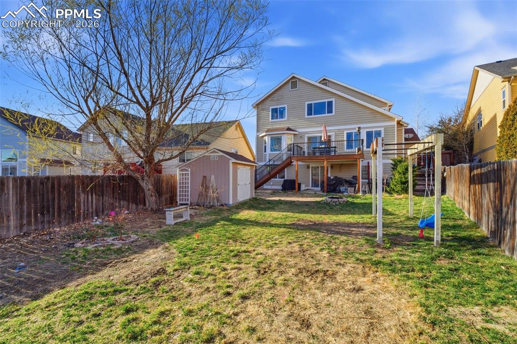 Image 43 of 46: Back of Structure