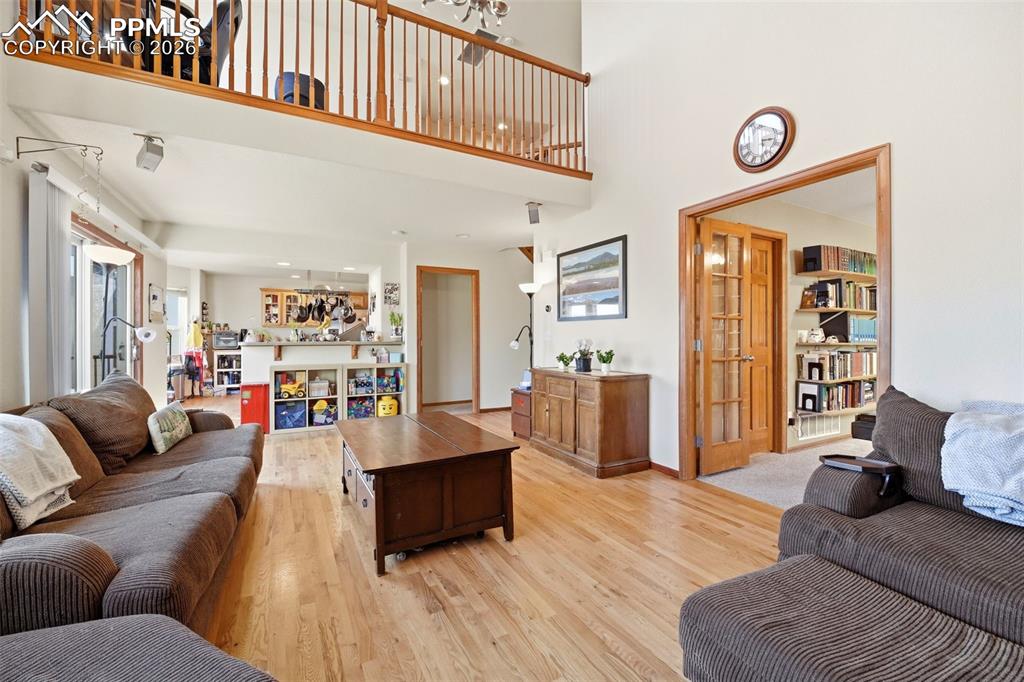 Image 5 of 46: Living Room