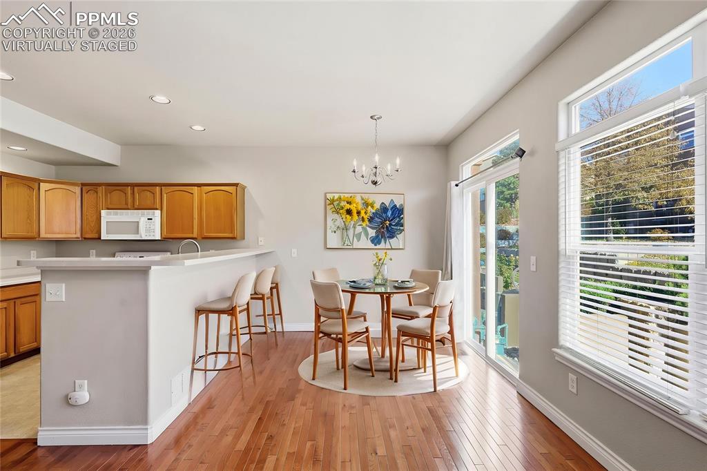 Image 11 of 36: Virtually Staged