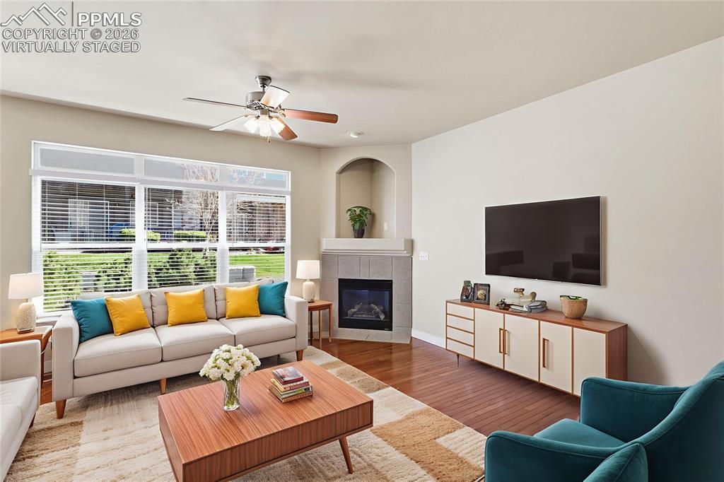 Image 8 of 36: Virtually Staged