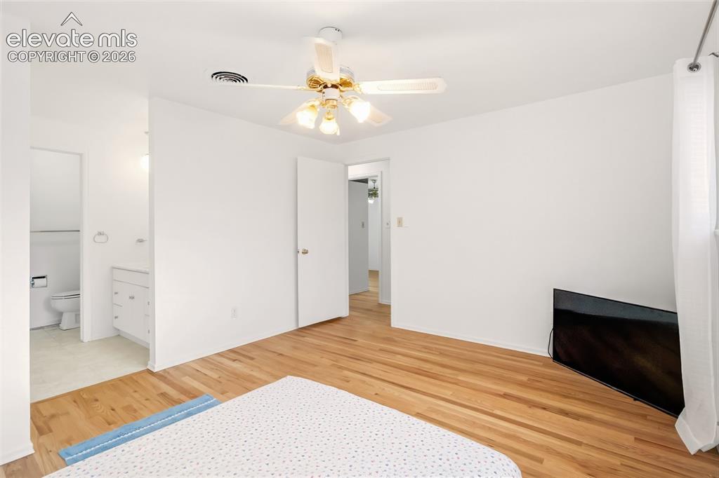 Image 18 of 46: Main Level