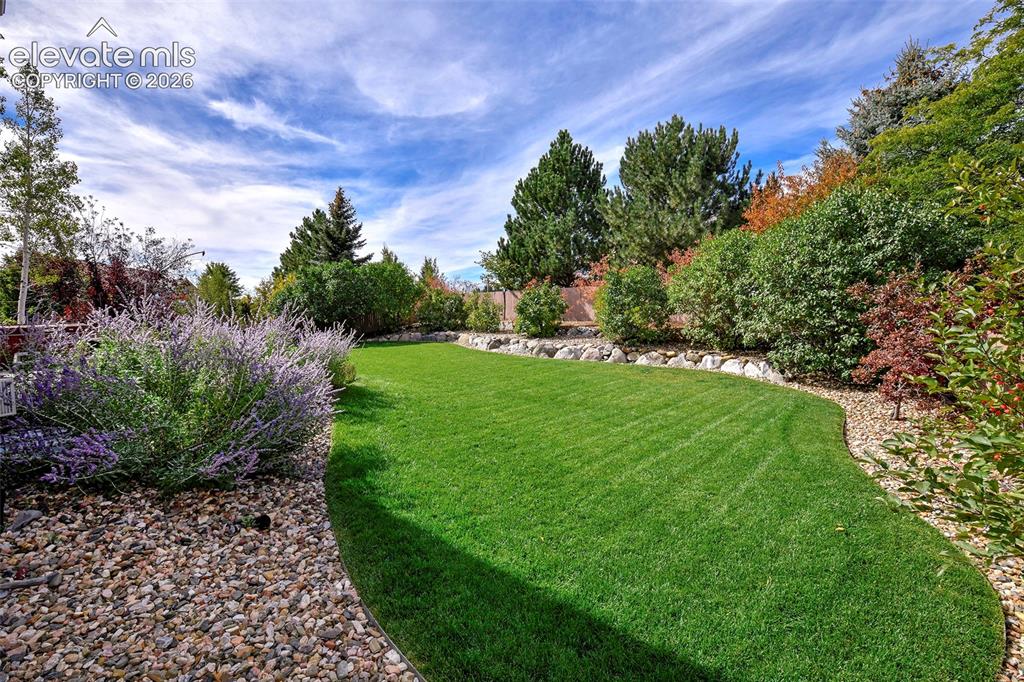 Image 43 of 46: With perennials that linger into autumn!