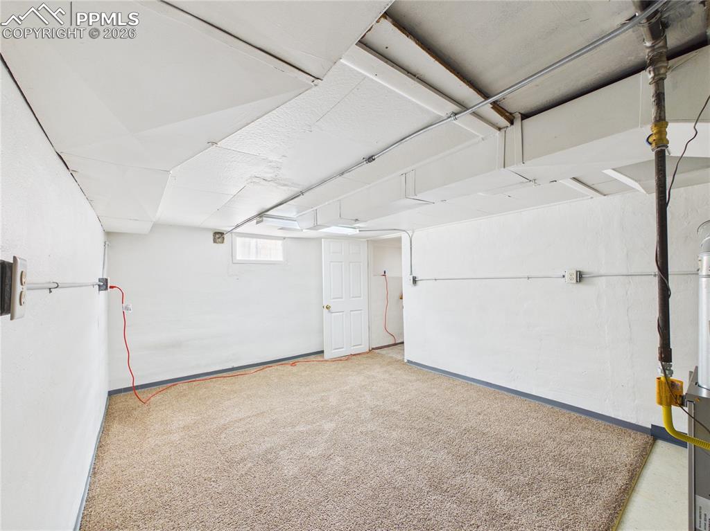 Image 23 of 31: Basement