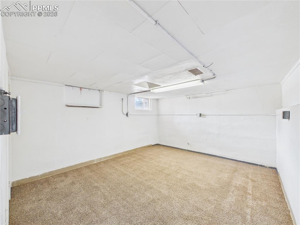 Image 24 of 31: Basement