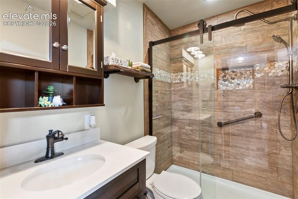 Image 16 of 37: 3/4 Bathroom