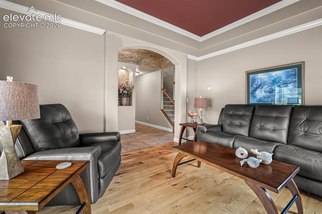 Image 9 of 45: Living Room