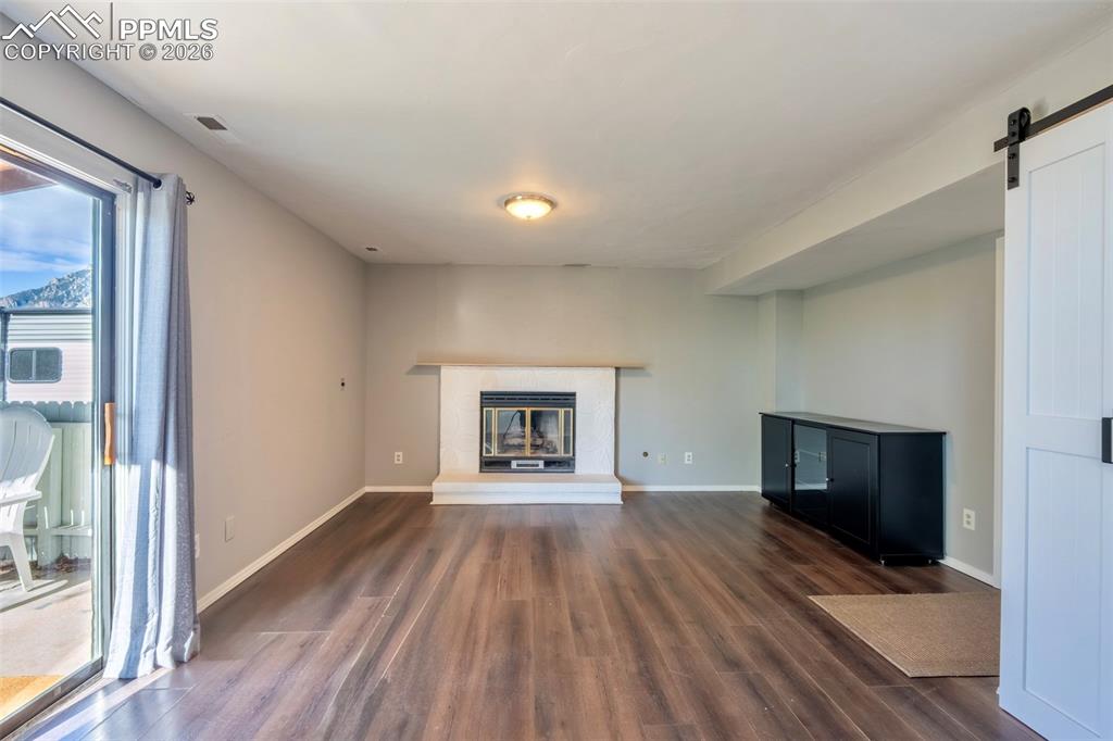 Image 12 of 38: Lower level