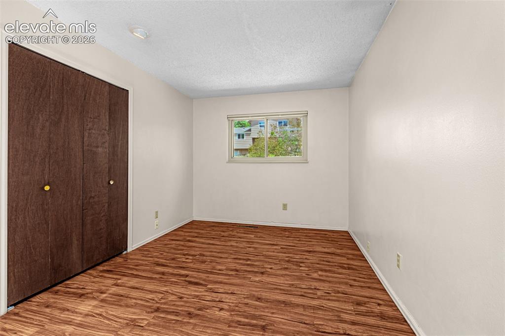 Image 19 of 45: bedroom 2