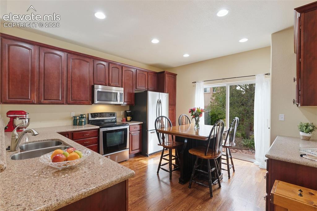 Image 10 of 48: Kitchen