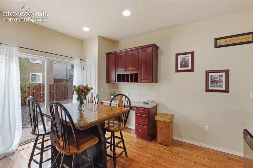 Image 11 of 48: Kitchen