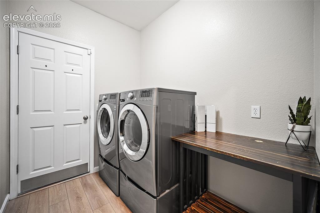 Image 20 of 45: Laundry