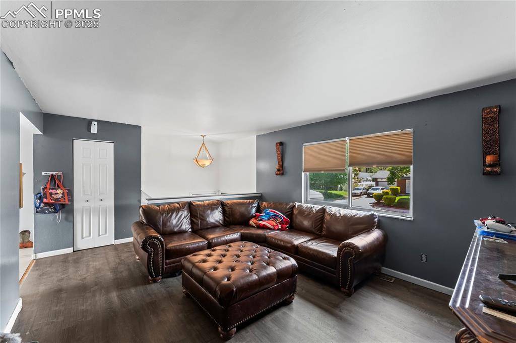 Image 3 of 13: Living Room